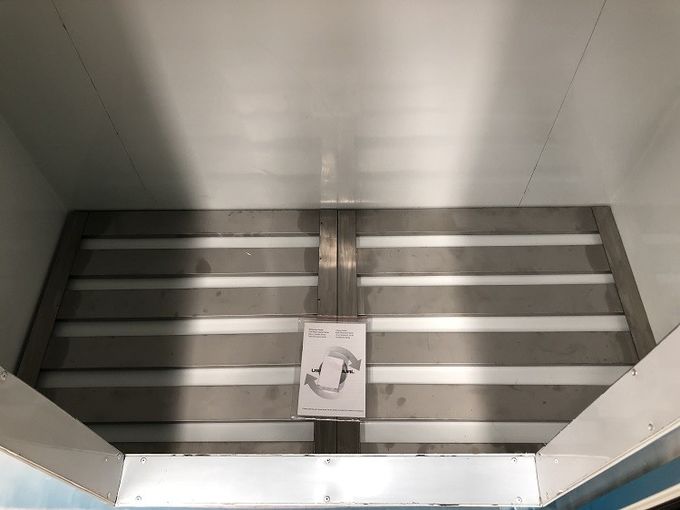 Las expendidoras automáticas heladas de la puerta sólida, automáticas descongelan el Cu 42. Pies congelador al aire libre 2 del hielo